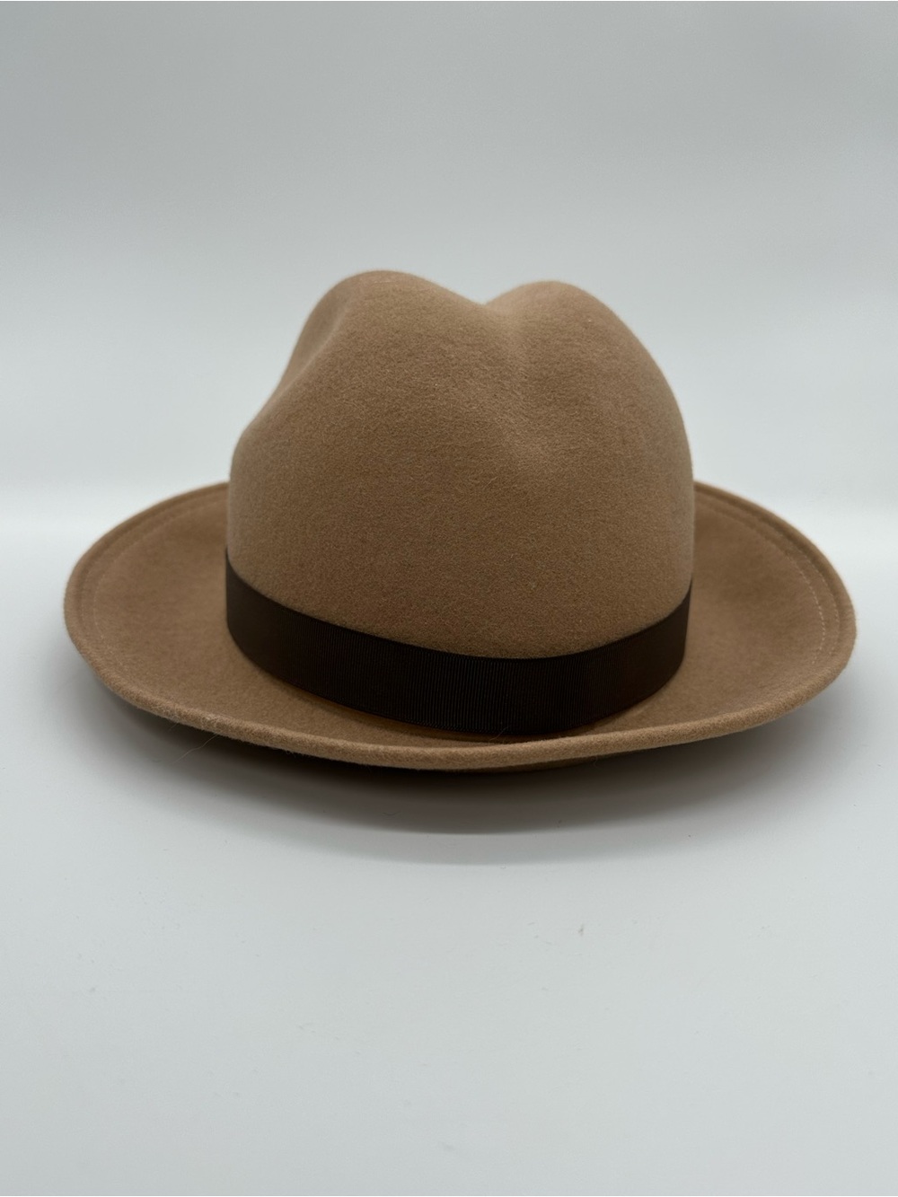 Vintage MCM Classic Felt Fedora Hat in Camel with Brown Band